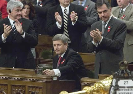 El primer ministro Harper tras la aprobación de la moción sobre Quebec (Associated Press)