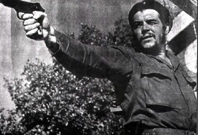 Che Guevara con un fierro