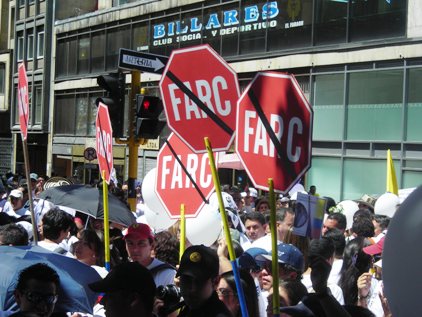 FARC tachado
