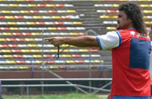 Leonel Álvarez Leonel Álvarez
